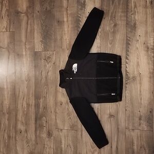 North Face Kids Black Jacket (Denali)